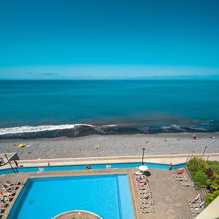 Antony Apart. With Direct Acess To Praia Formosa * Funchal (Madeira)